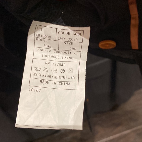 Paul Betenly suit - Picture 7 of 8